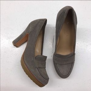 NWOT Talbots gray heels